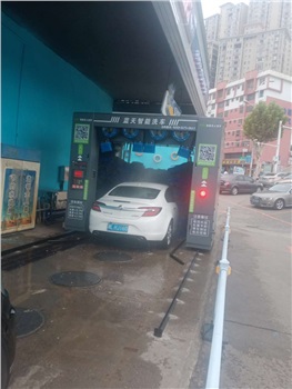 湖南郴州百援精養汽美店安裝 LTZ1—5DG往復式洗車機